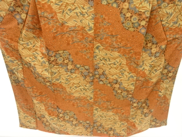  花唐草に雁模様　小紋着物